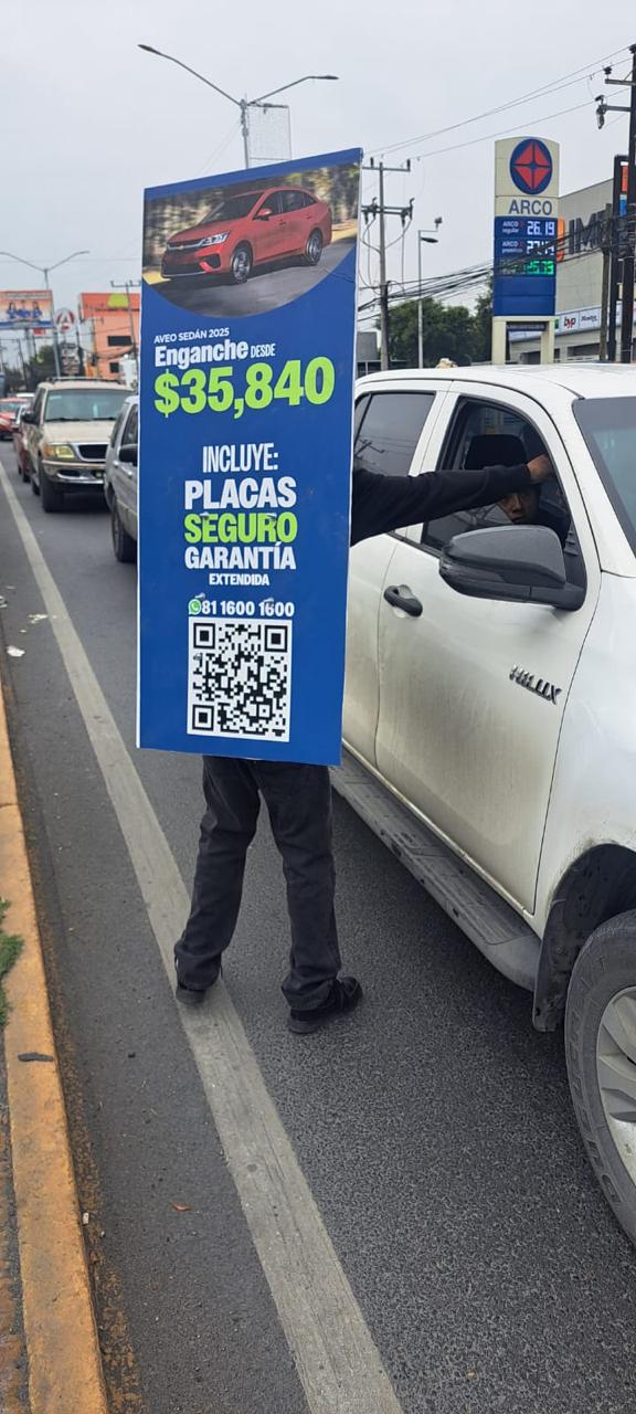 Volanteo, publiandantes y pancarteo